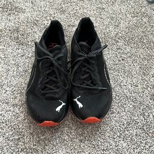 Puma Deviate Nitro Running Shoes